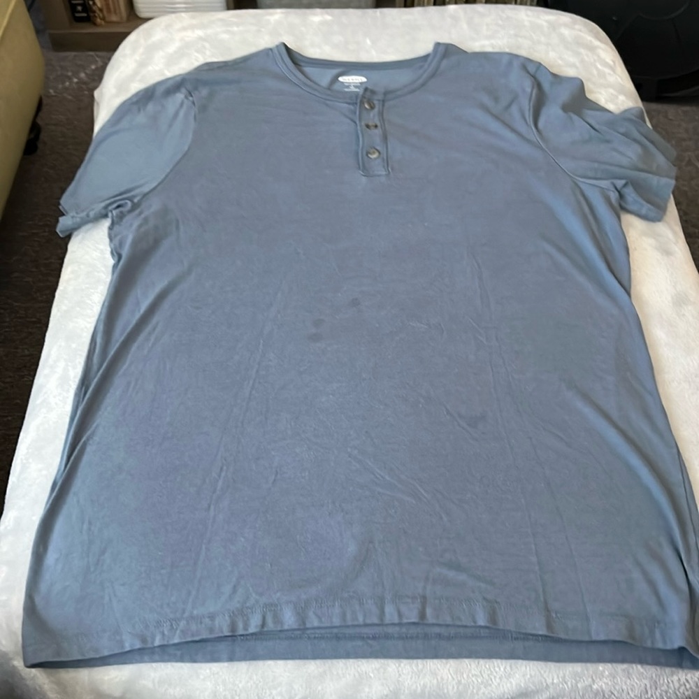 Men’s Top